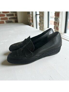 ANDRE ASSOUS Black Leather Low Loafers Wedges Size 8.5